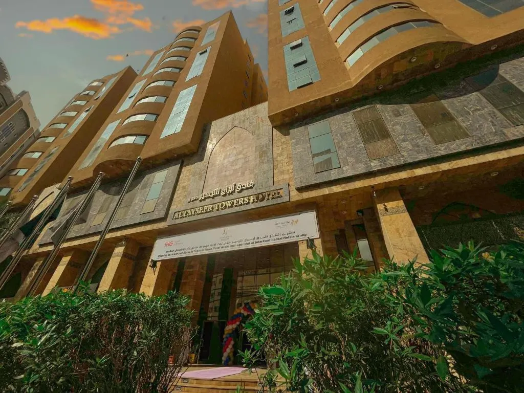 7 Nights Basic March Umrah Package