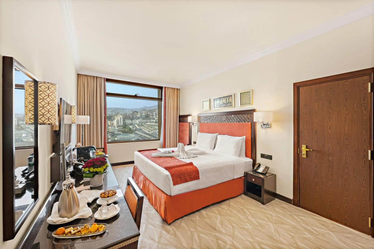 10 Nights VIP Family Umrah Package