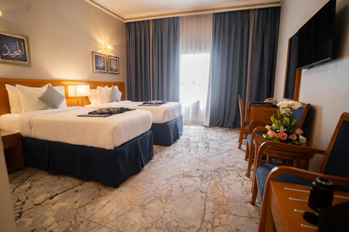 3 Star Umrah Package with Egypt Tour