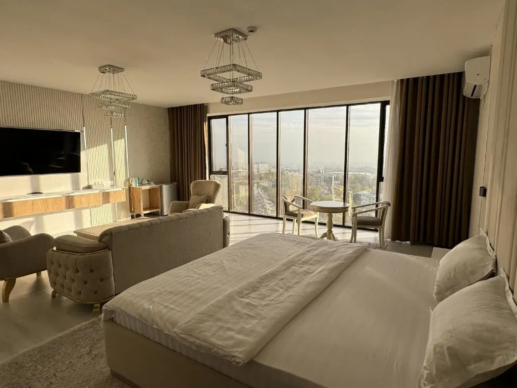 Aram Suites