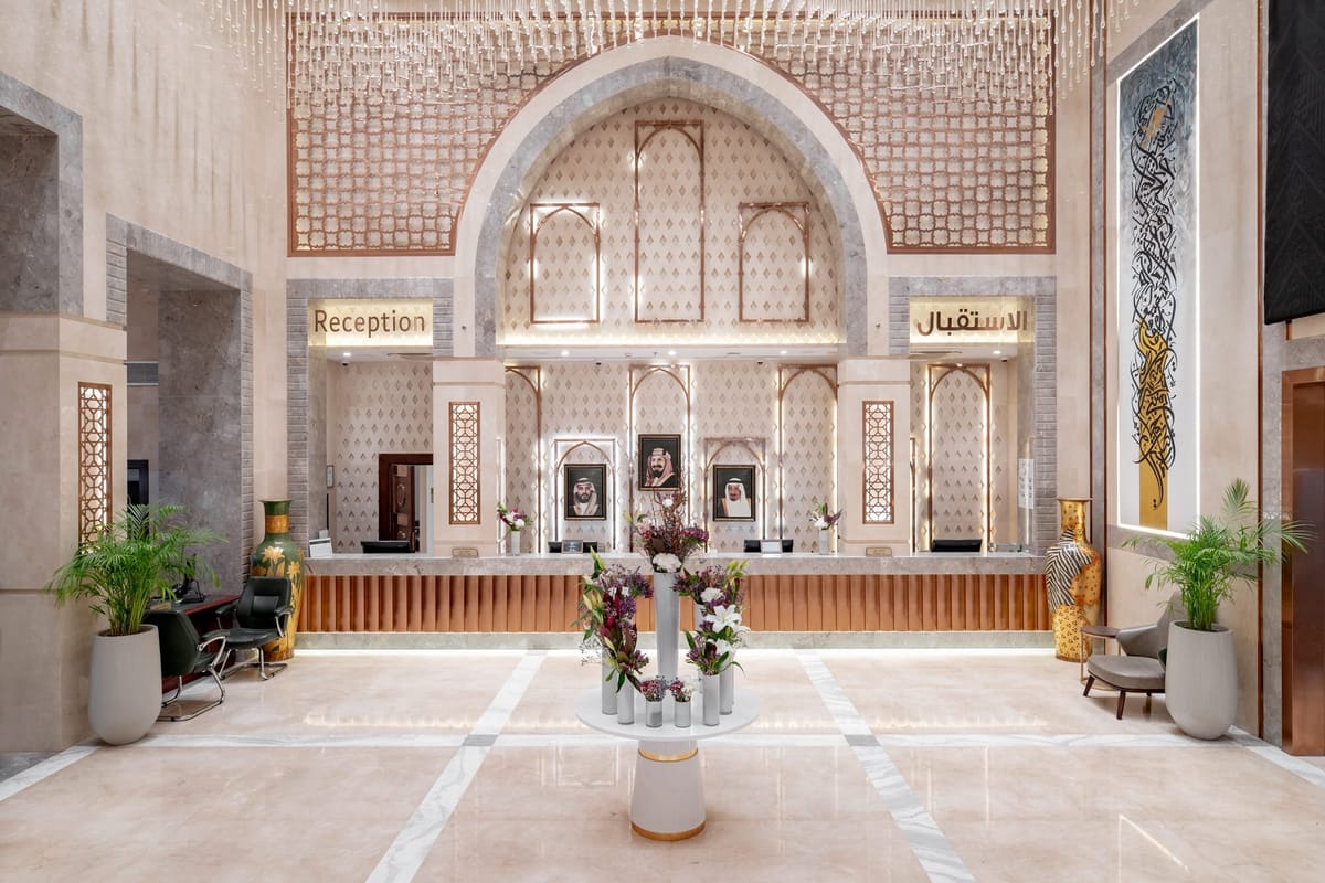 7 Nights Deluxe March Umrah Package